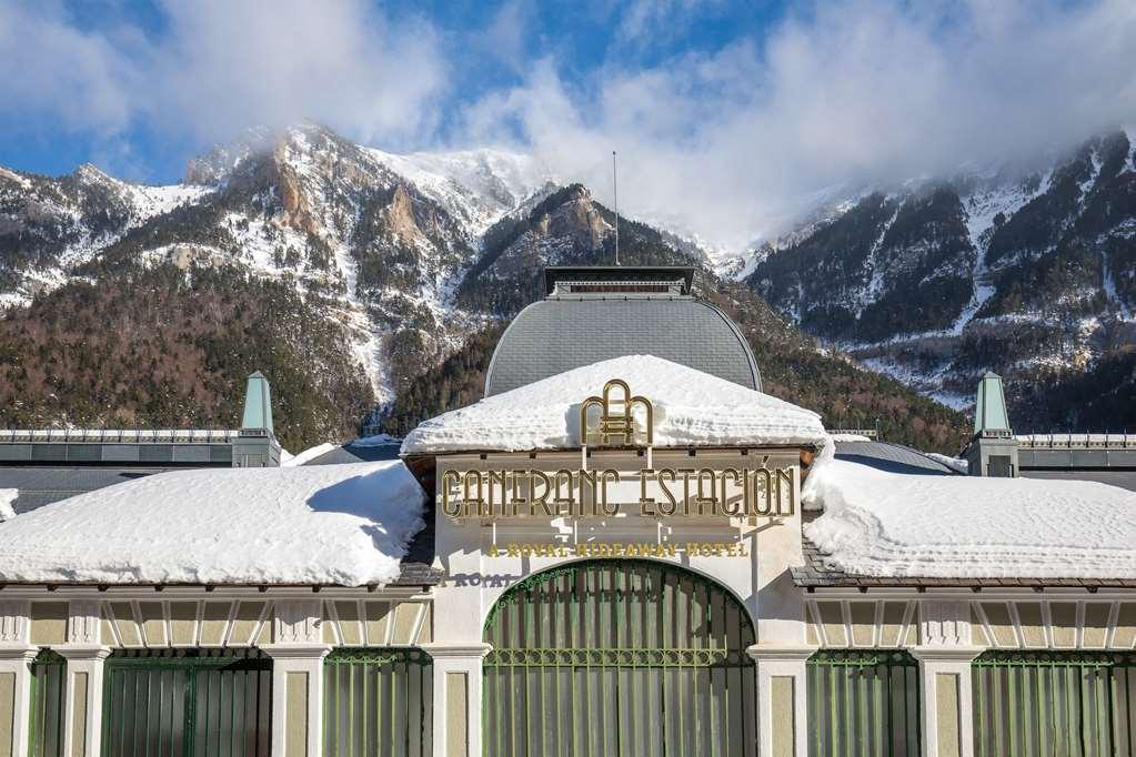 Canfranc Estacion Huesca Exterior foto